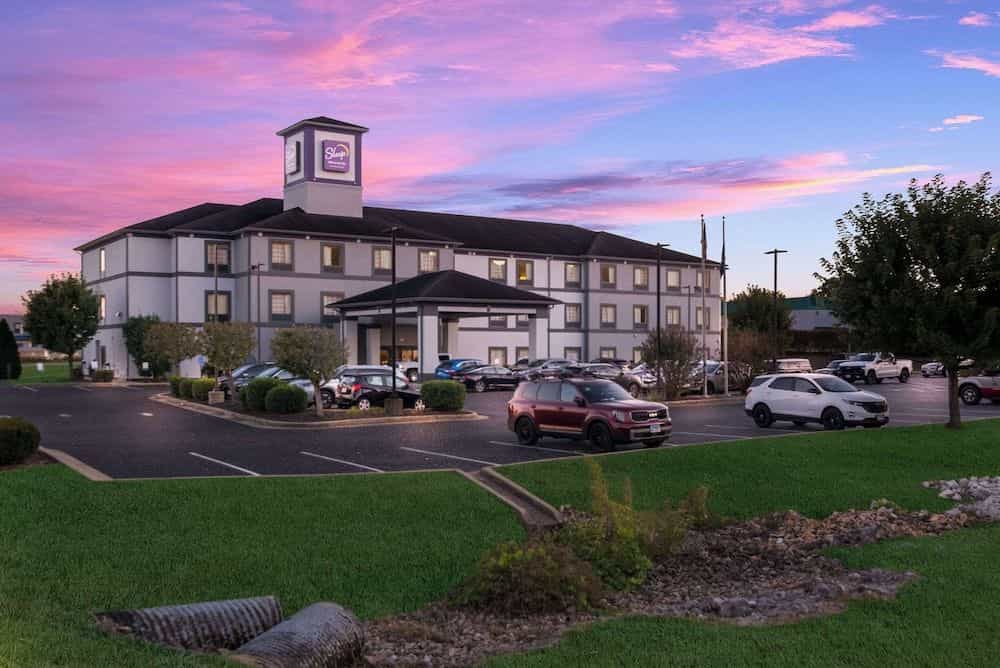 SLEEP INN & SUITES CAVE CITY