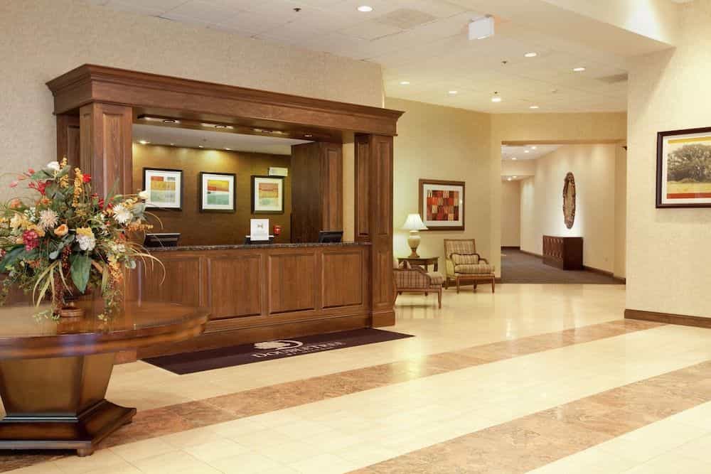 DOUBLETREE BY HILTON BOSTON -