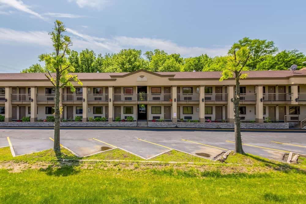 ECONO LODGE MOUNT LAUREL