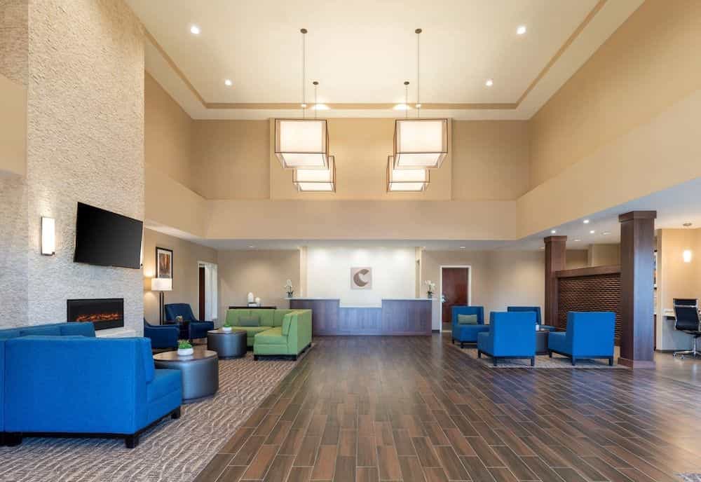 COMFORT SUITES SUMMERVILLE