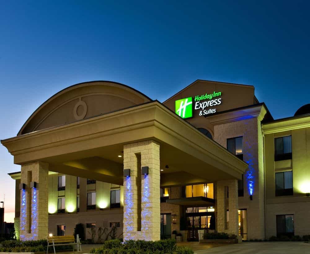 HOLIDAY INN EXPRESS & SUITES W