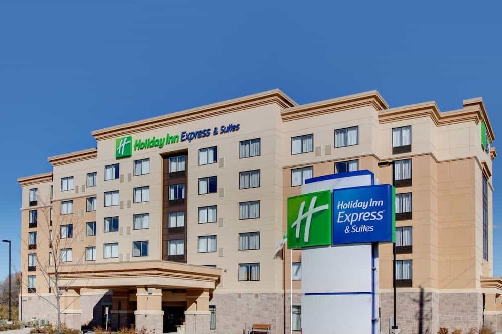 HOLIDAY INN EXPRESS & SUITES O