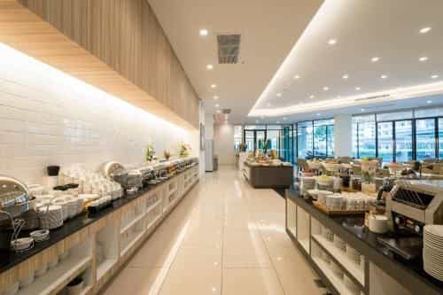 โรงแรมเจ พัทยา