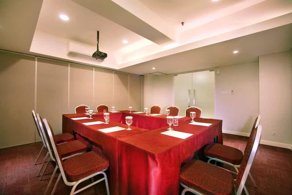 Favehotel Gatot Subroto Favehotel Gatot Subroto