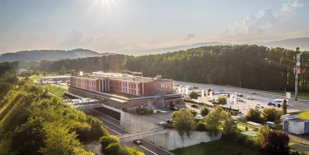 PARK INN BY RADISSON