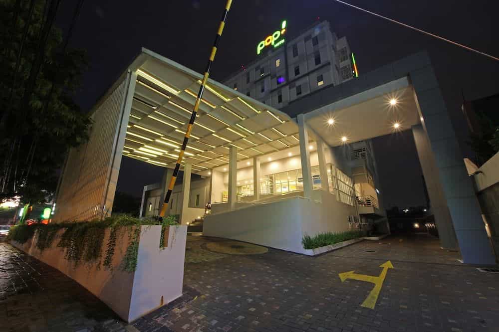 POP! Hotel Kemang Jakarta POP! Hotel Kemang Jakarta