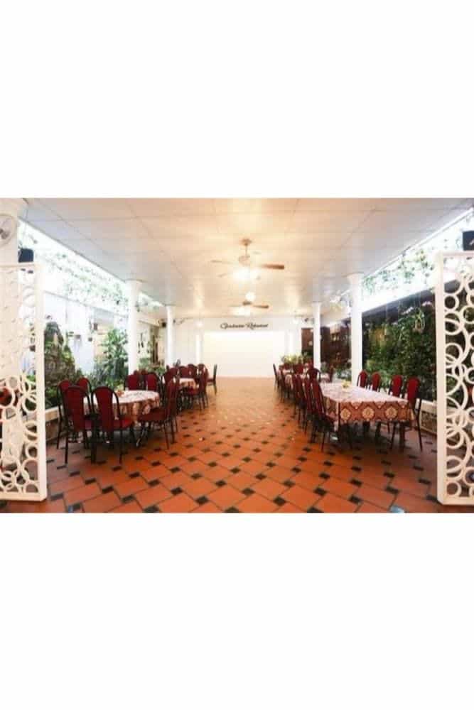 Royal Hotel Royal Hotel