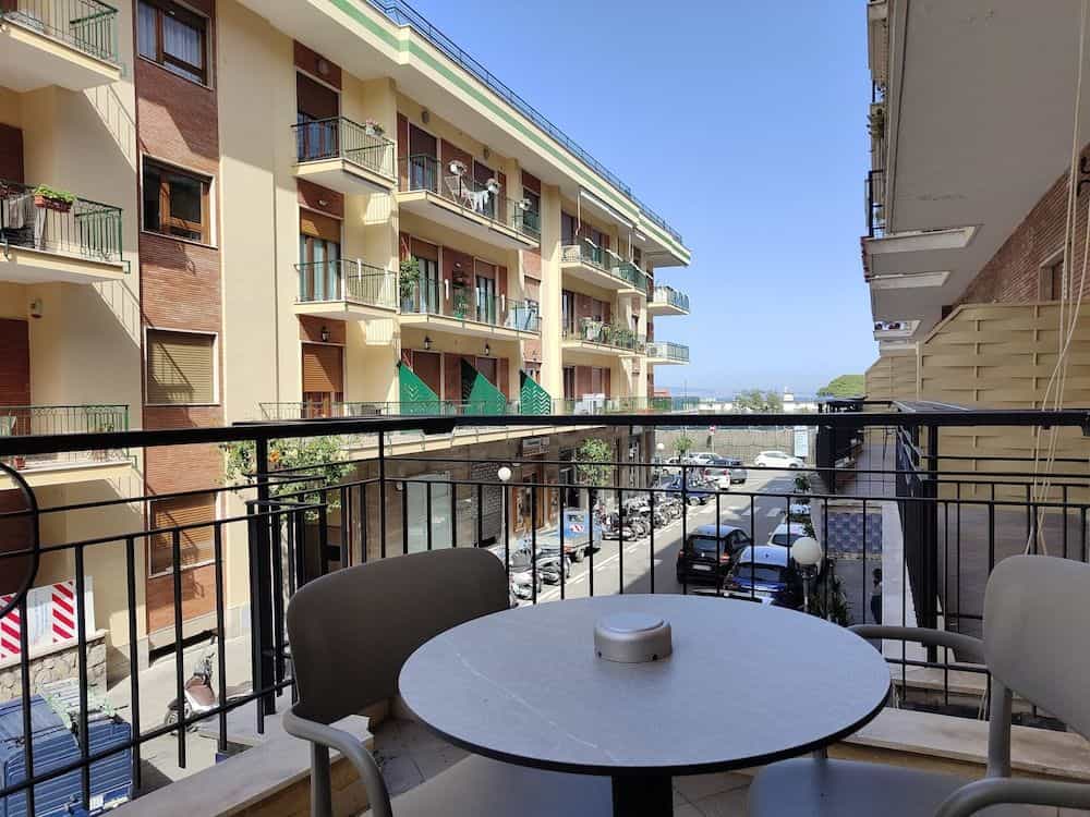Rota Suites
