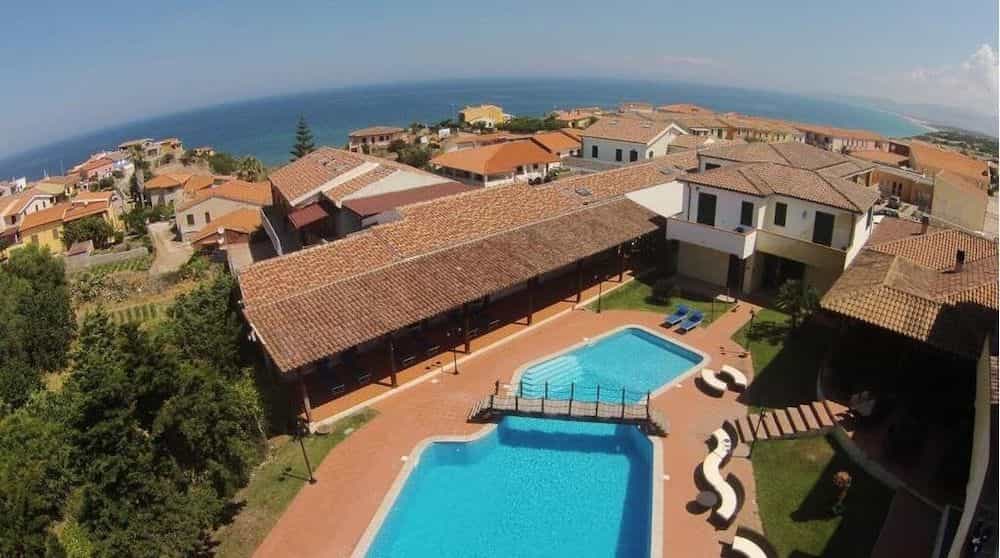 La Ciaccia Hotel