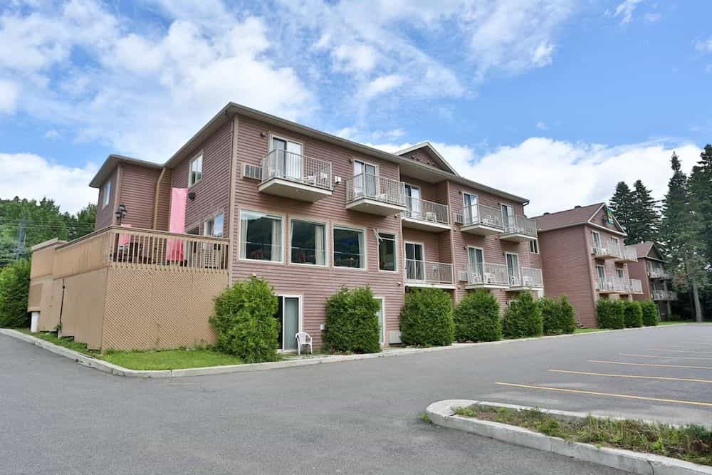 Quality Inn & Suites Le Versailles
