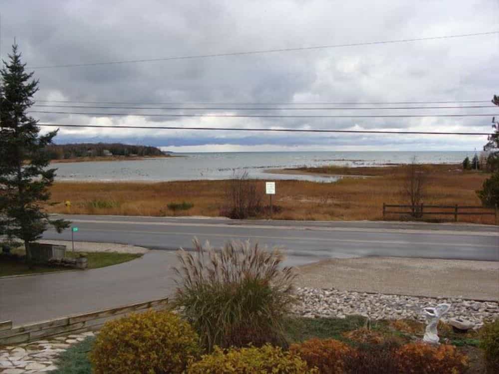 Windspire Inn