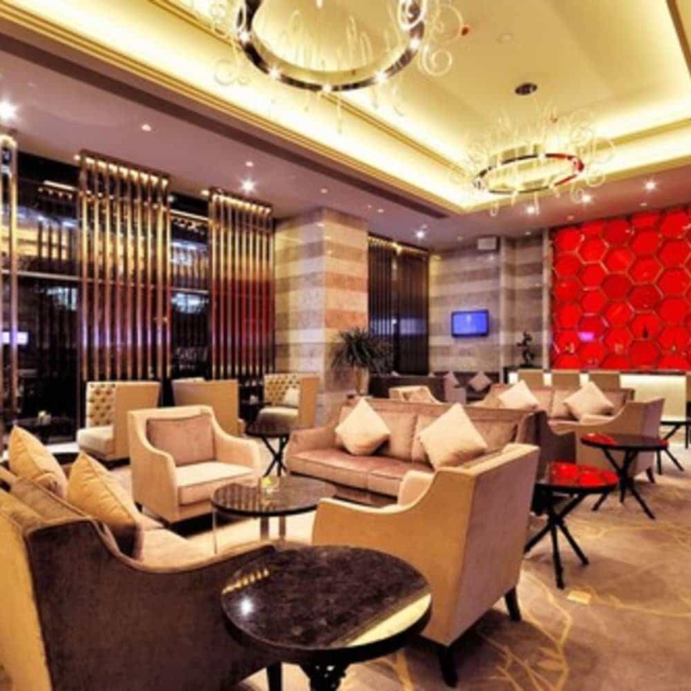 Royal Suites & Tower