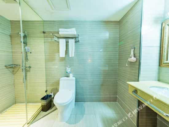 Yibis Hotel (Chongqing Ranjiaba Subway Station)