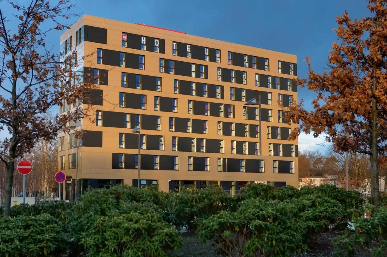 MEININGER Hotel Frankfurt/Main Airport