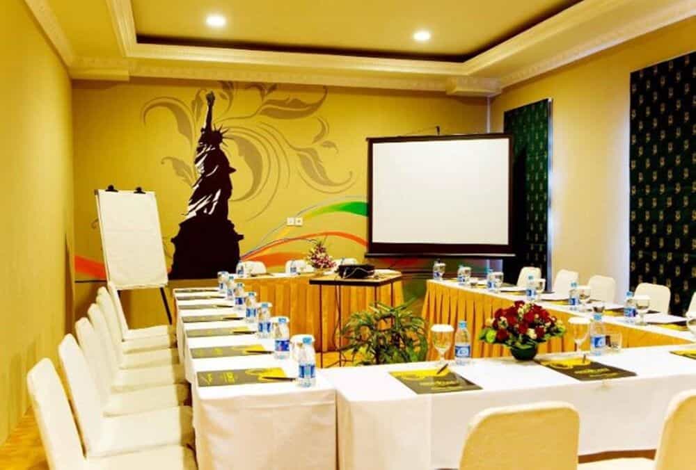 Amos Cozy Hotel & Convention Hall Amos Cozy Hotel & Convention Hall