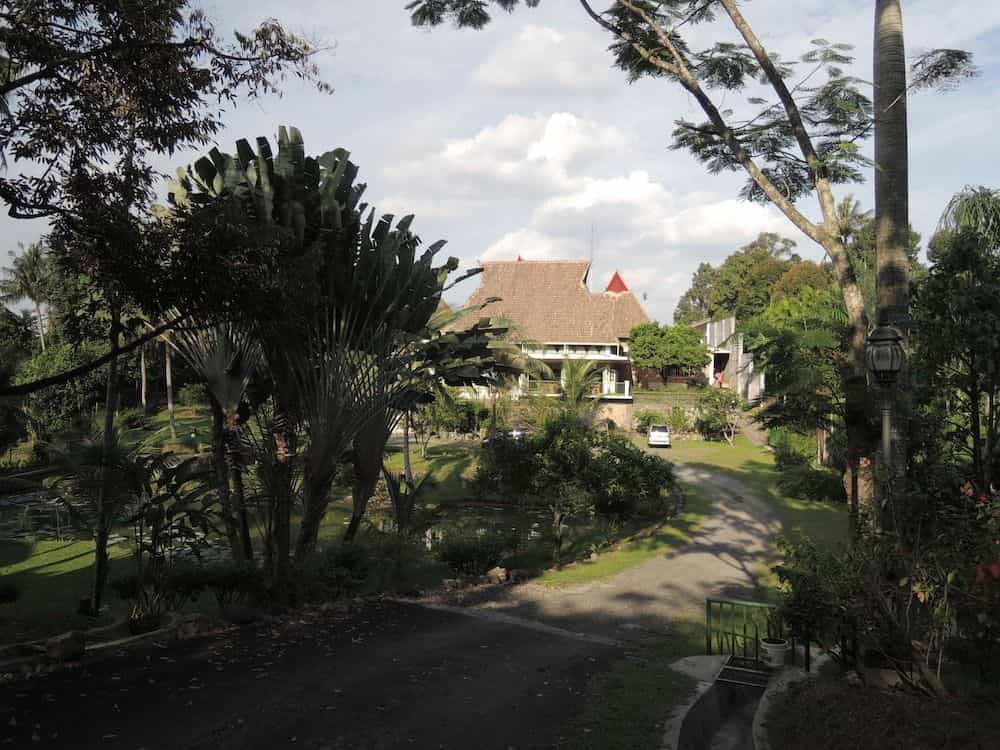 Hotel Deli River and Restaurant Omlandia
