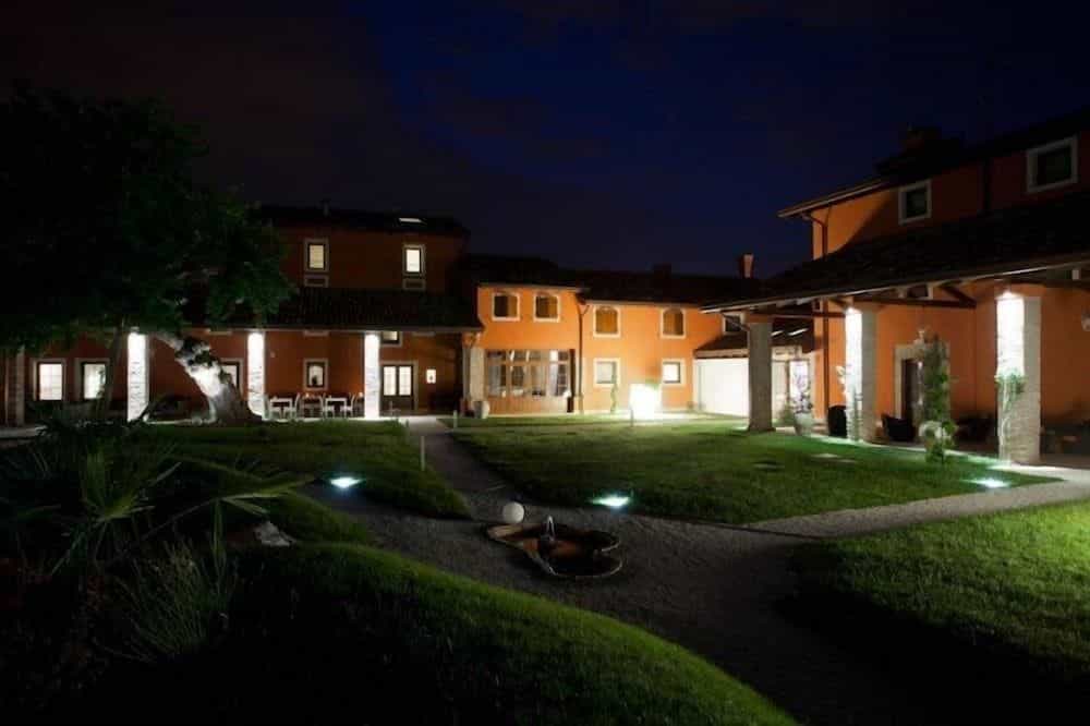 Antico Borgo Torricella