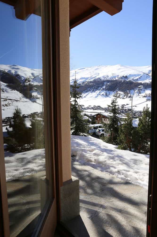 Chalet Teola