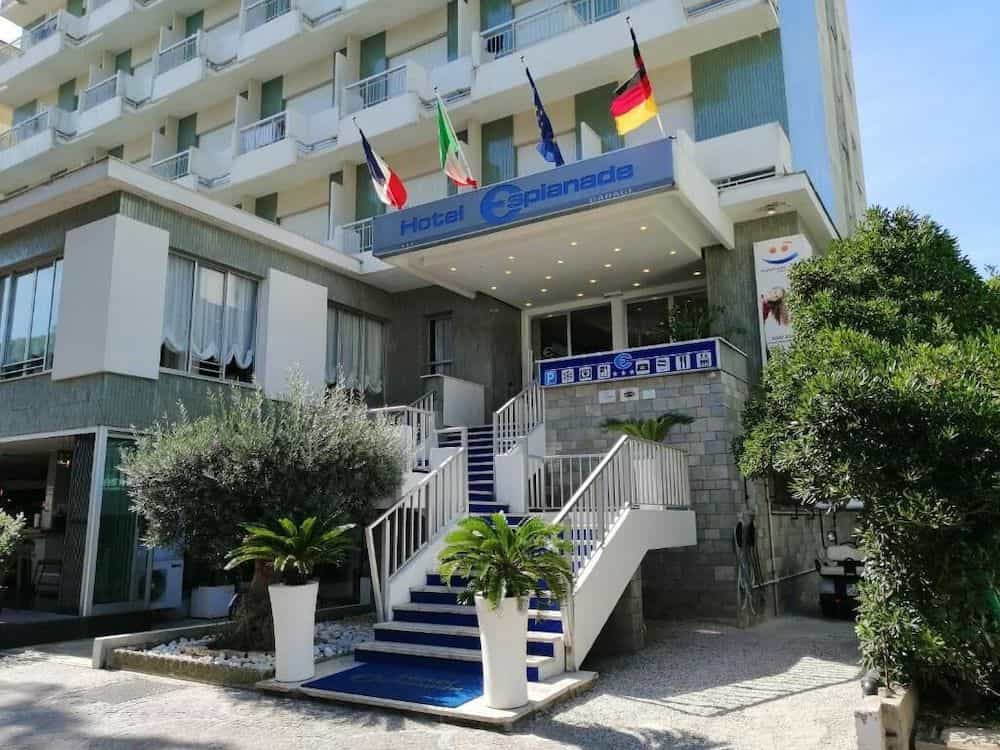 Hotel Esplanade