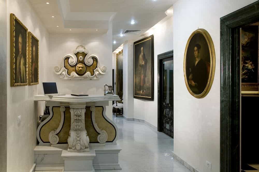 Arcom Palace