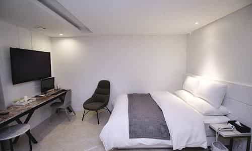 โรงแรมเซอร์เคิล โซล
