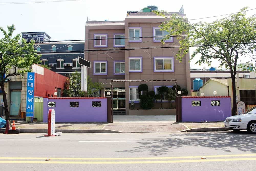 Nabizam Guesthouse