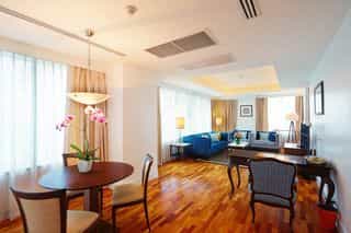 โรงแรมเดอะ ดัชเชส โรงแรมเดอะ ดัชเชส