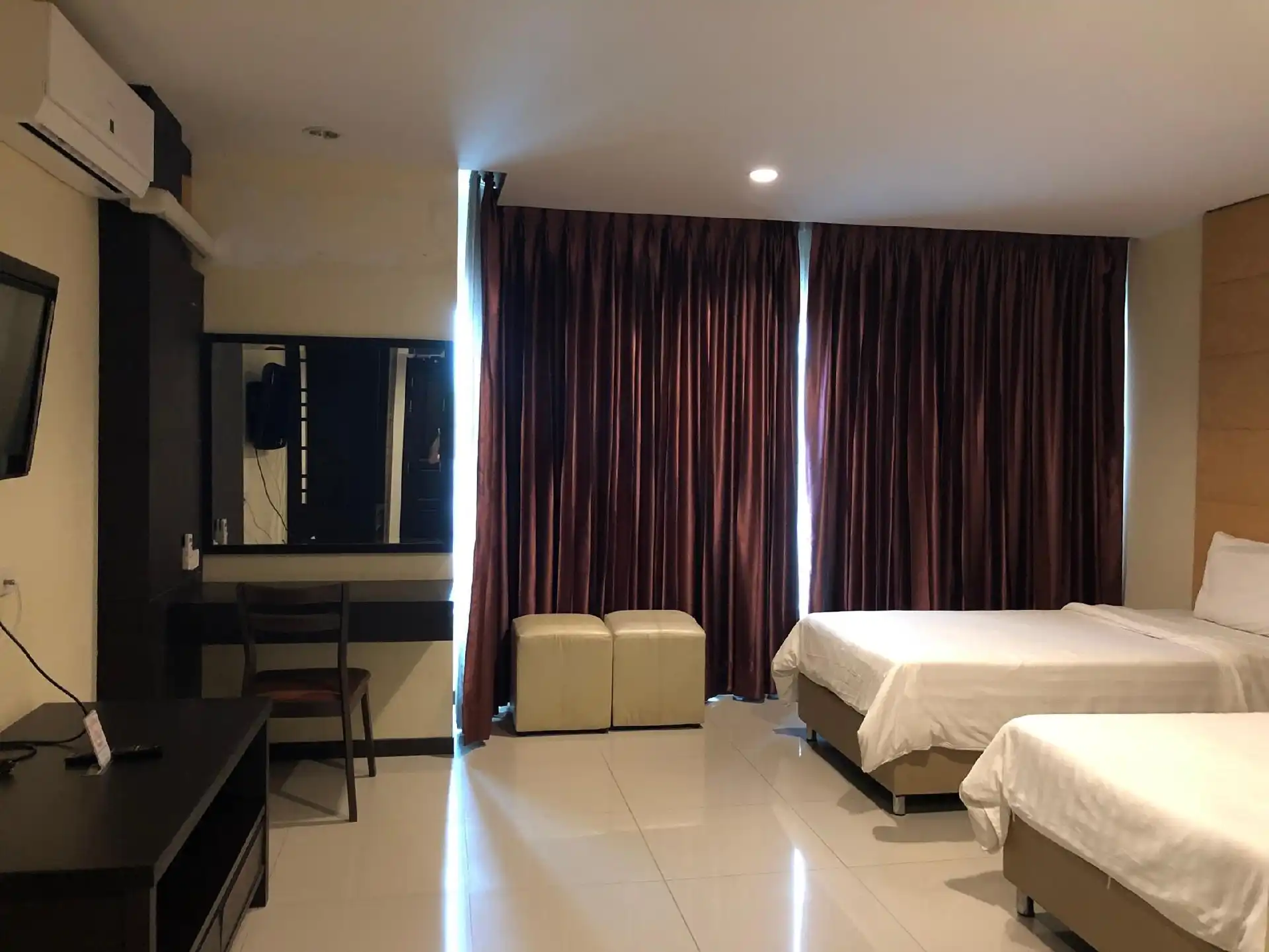 โรงแรมไวท์อินน์ หนองคาย โรงแรมไวท์อินน์ หนองคาย