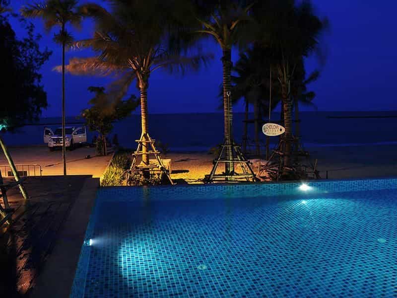 ชิดลม รีสอร์ท ชิดลม รีสอร์ท
