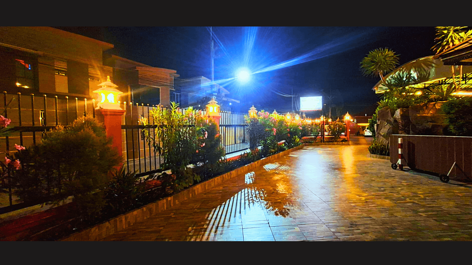 โรงแรมระยอง ล้านนา โรงแรมระยอง ล้านนา