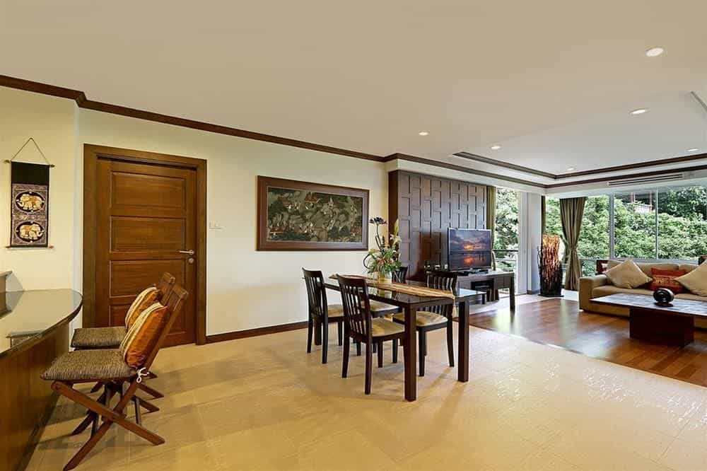 Karon View Royal Lotus