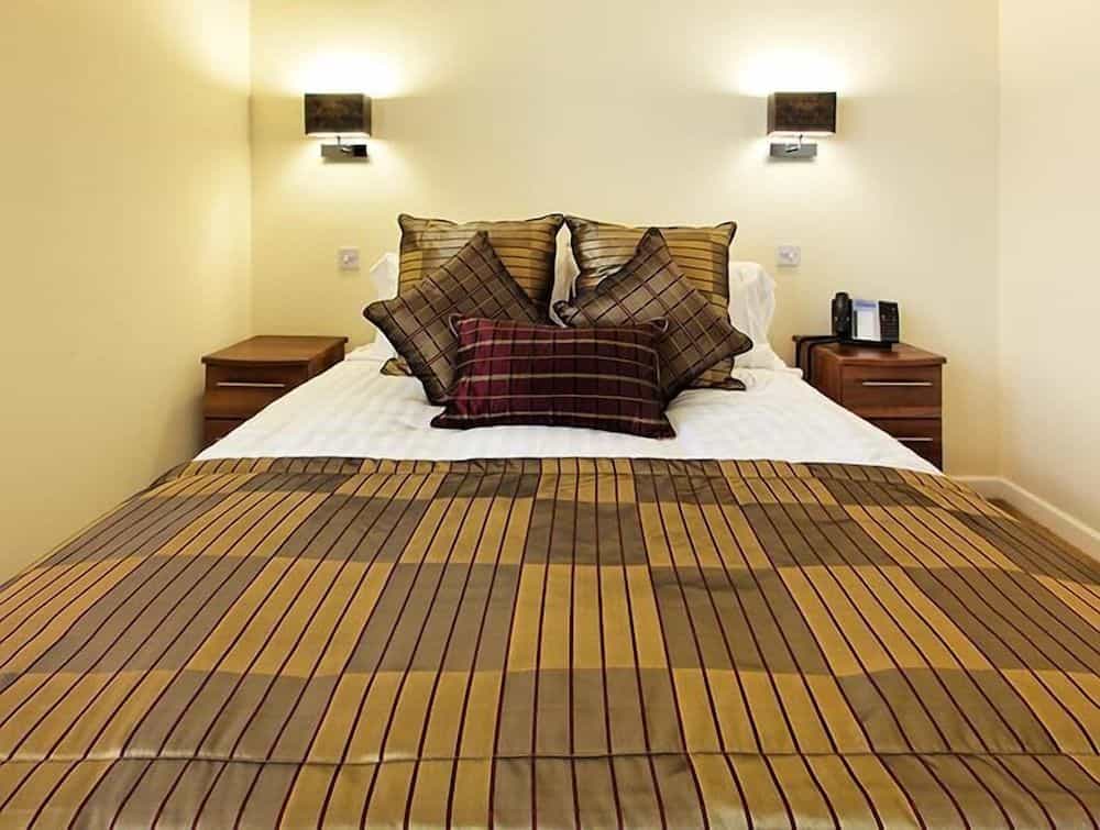 The Hare & Five Hounds Hotel The Hare & Five Hounds Hotel