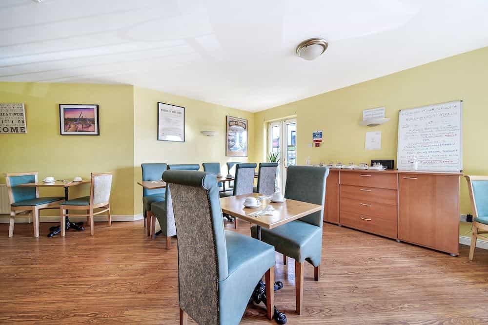 The Iona Inn - Guest house