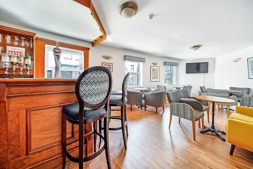 The Iona Inn - Guest house