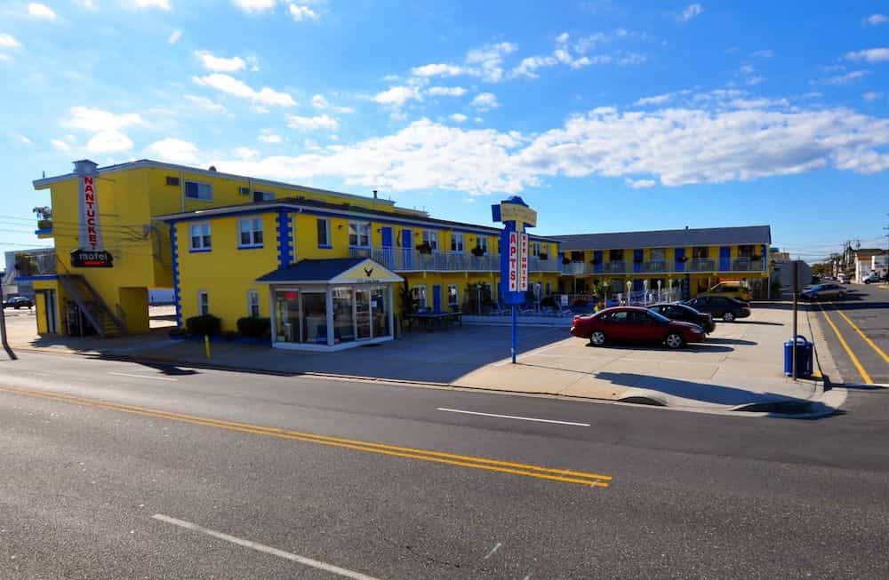 Nantucket Inn & Suites