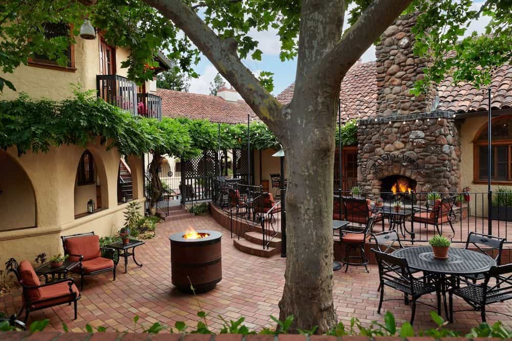 Rancho Caymus Inn