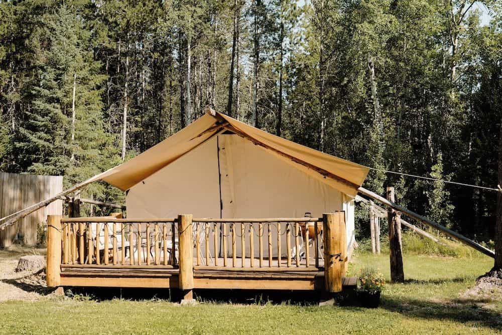 NORTH FORTY RESORT