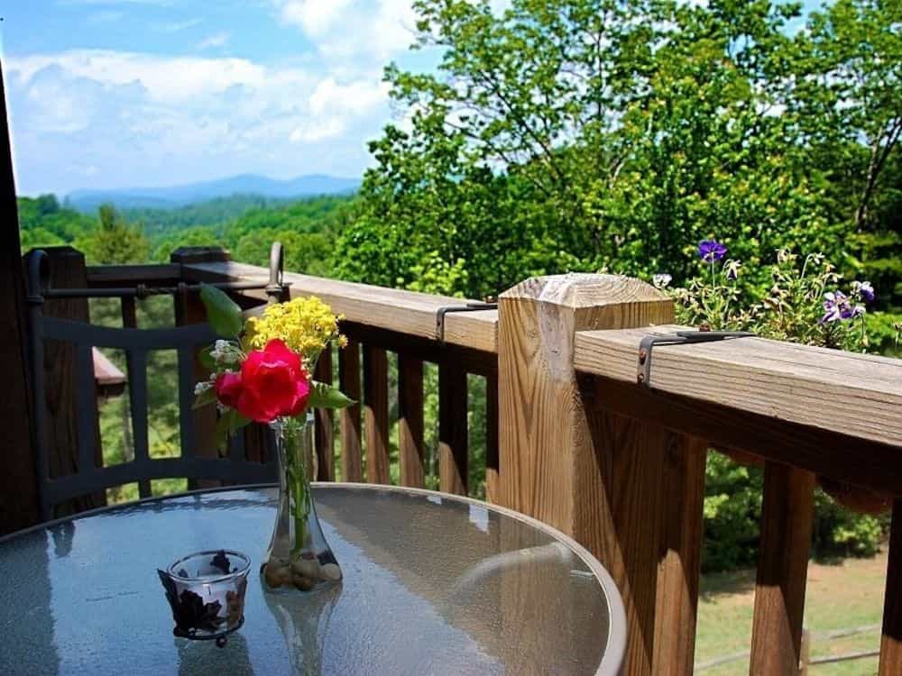 Long Mountain Lodge B&B