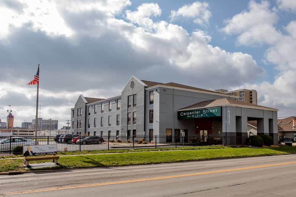 Carpenter Street Hotel
