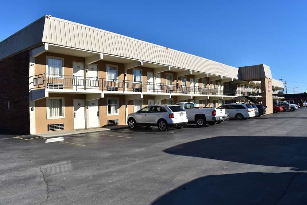 Inn Of Lenoir Motor Lodge