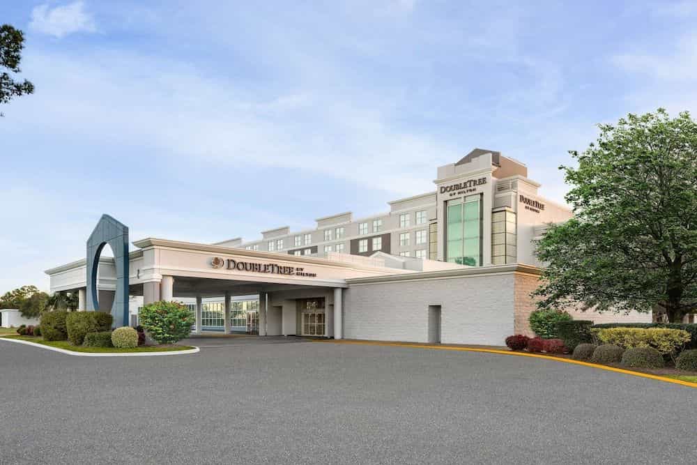 DOUBLETREE BY HILTON HOTEL NORFOLK  AIRPORT