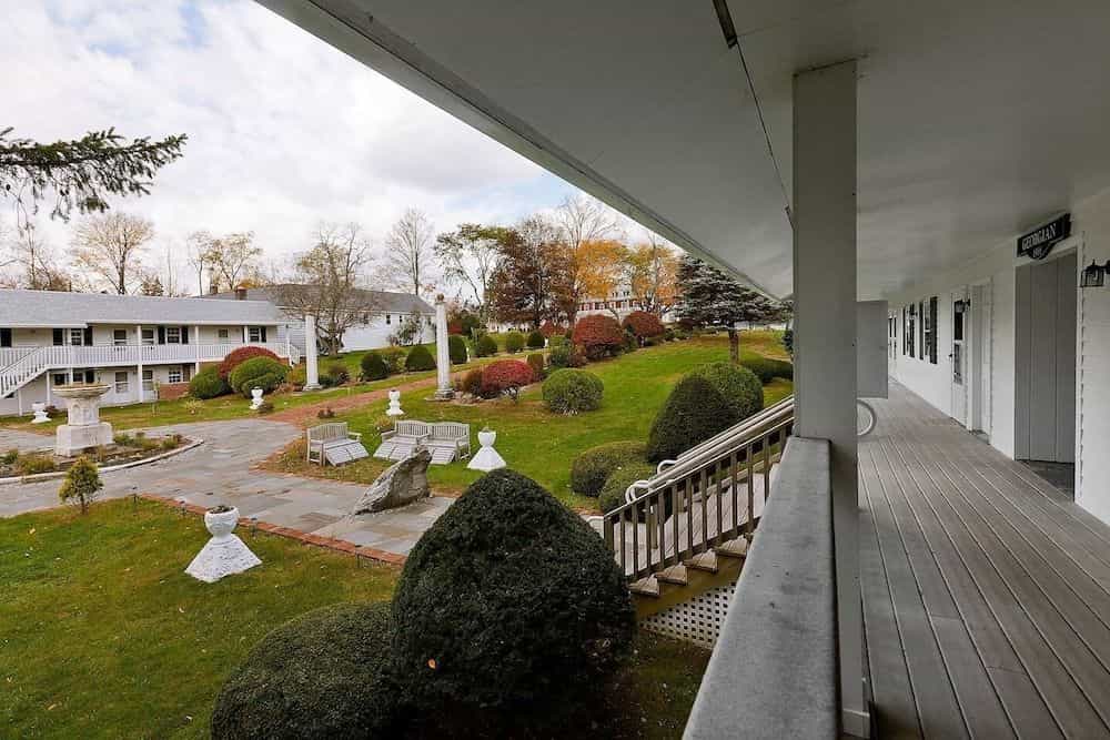 Eastover Estate And Retreat
