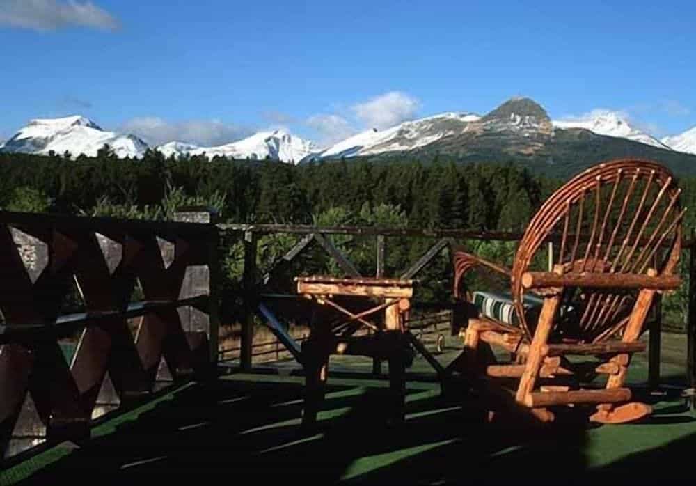 Glacier Park Lodge