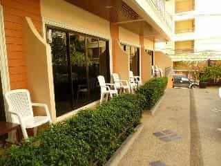 Seven Seas Hotel