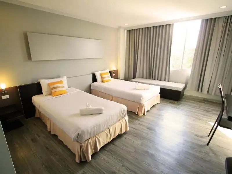 โรงแรมเทพนคร โรงแรมเทพนคร