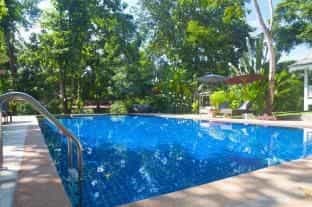 Monoceros Resort Monoceros Resort