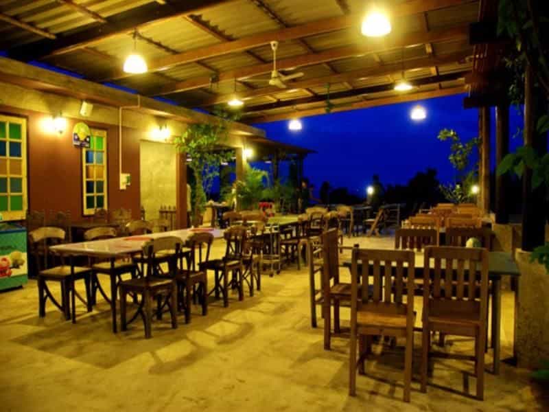 บ้านตุ่ม วิลเลจ แอนด์ รีสอร์ท บ้านตุ่ม วิลเลจ แอนด์ รีสอร์ท
