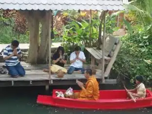 บ้านไม้หอม รีสอร์ท อัมพวา บ้านไม้หอม รีสอร์ท อัมพวา