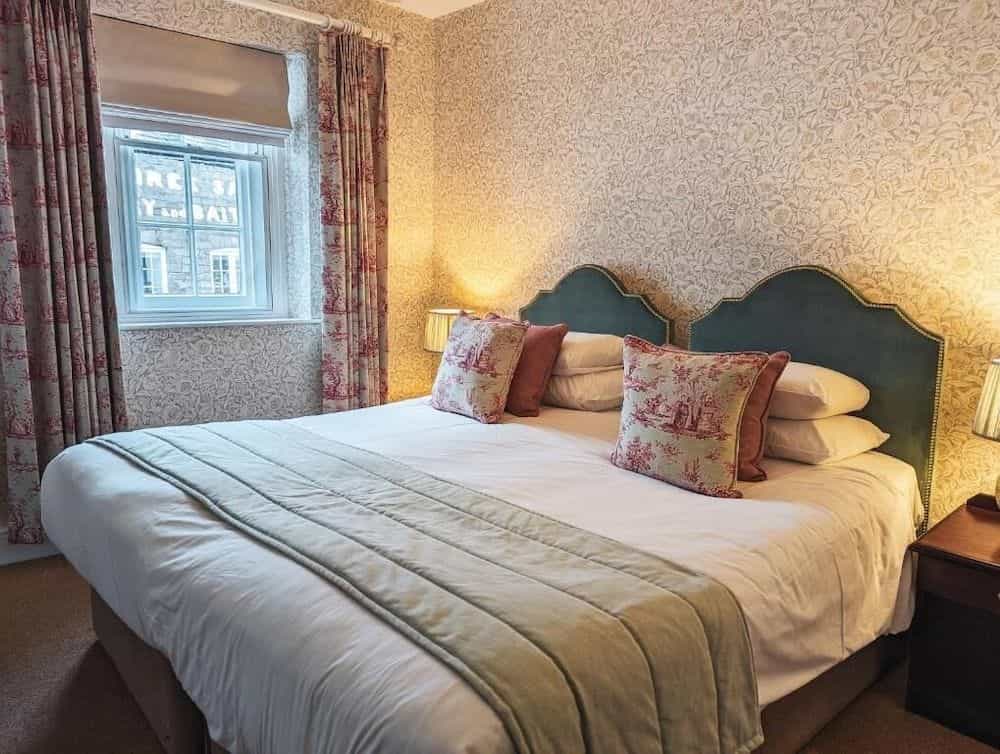 Three Salmons Hotel Three Salmons Hotel