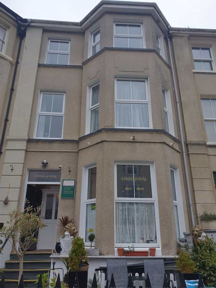 Llwynygog Guest House